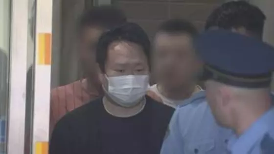 高級シャンパン12本を盗み転売か 窃盗の疑いで無職の男(32)を逮捕 高級酒を狙った盗みと転売繰り返し300万円以上を得たか 東京・足立区 警視庁