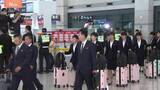 「「出迎えた市民団体から大きな声援」北朝鮮女子サッカーチームが韓国に入国　アジア・チャンピオンズリーグ準決勝出場のため　7年半ぶりの韓国での試合出場」の画像1