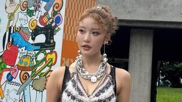 【 王林 】　スタイル抜群のドレス姿で「ファッション甲子園」オフショット公開　高校生から「生き方のヒントをもらう気がします」