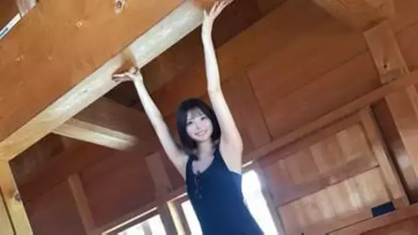 【 米倉みゆ 】デカ女スマイルで〝金沢城を支える〟　フォロワー絶賛「俺がヨネを支えたい」「熊本城も支えに来て」