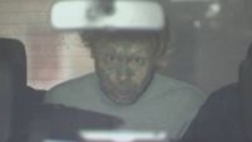 コンビニで缶コーヒーなど奪い店長にけがさせた罪に問われた男 初公判で起訴内容認める 弁護側は「精神的に不安定な状態」と情状酌量を求める 東京地裁