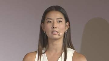 【すみれ】すっくすく長男の成長に笑顔〝野球・ゴルフもいいけど陸上も〟父・石田純一も電車通勤で頑張ってます〝あれだけバブル時代にいらしたのに（笑）〟