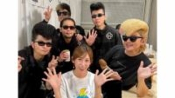 【 中川安奈 】　氣志團万博2025で司会担当　「終始わくわくが止まりませんでした」　金色の稲妻Tシャツで熱狂の舞台裏を紹介