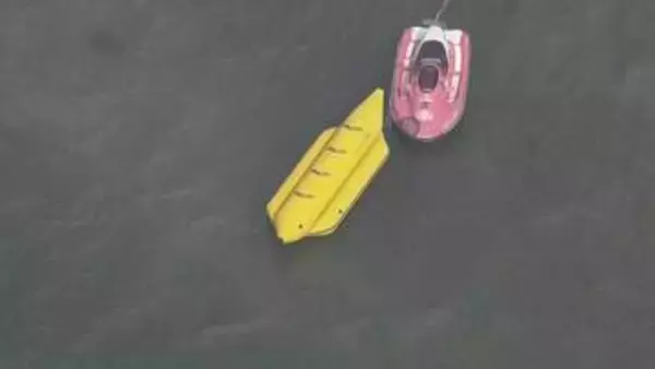 千葉・富津岬の沖合でバナナボートが転覆　男女3人が救助され、けがはなし