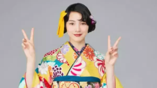 【のん】「インプットを増やしたい」新年の抱負とともに華やかな振袖姿を披露