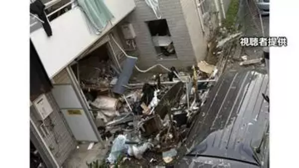 【速報】千葉・市川市のマンションで爆発か　男性2人搬送、1人重傷1人軽傷　付近住宅や中学校など約10棟で窓ガラス割れる被害も