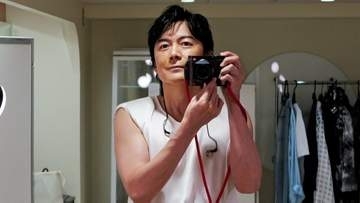 【 福山雅治 】〝武道館自撮り〟で肉体美「最強のメンバーは体調管理も最強」ライブ完遂に大感謝　8月ドームに思い馳せる