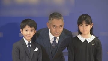 【 市川團十郎 】　亡き妻・麻央さんの「好きなお店」で家族団らん　バンコク公演帰国後に向かった”特別な場所”