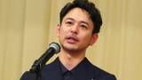 「【 妻夫木聡 】主演男優賞獲得も「吉沢亮君がこの場に立つと思っていた」と本音　盟友『国宝』の李相日監督からの言葉に目を潤ませる」の画像1