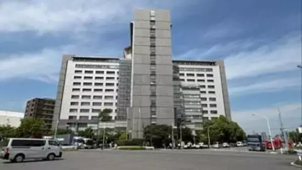 【速報】「収容者のトルコ国籍の男性が房から逃走した」東京出入国在留管理局で飛び降りようとしているか 現在職員らが本人を説得中　警視庁