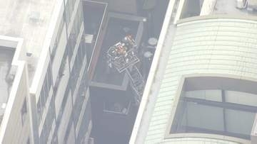【速報】東京・銀座の11階建てマンション5階から出火 1人けが 東京消防庁などが消火活動中