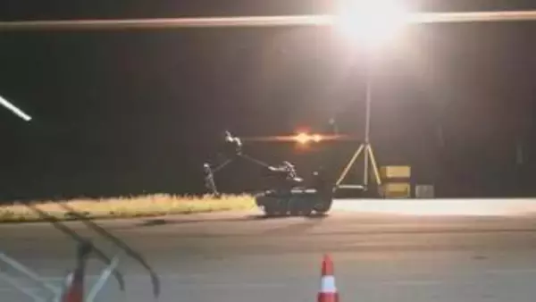 ドイツの空港で爆発物を搭載したドローンを発見　ドイツ内務相「外国勢力が関与の可能性も」