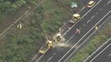 「北関東自動車道（東行き）足利IC－佐野田沼IC間の通行止めを解除　道路脇の法面が“幅40メートル”崩落で一時通行止め」の画像1