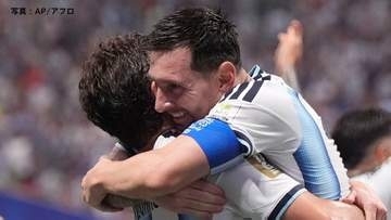 王者アルゼンチン覚醒、後半AT劇的逆転弾でベスト8進出！2失点からの3得点の猛攻、今大会8ゴール目を決めたメッシは涙【北中米W杯】