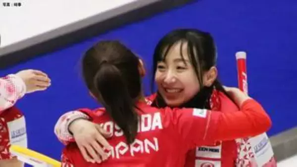 カーリング女子日本代表ロコ・ソラーレが格上スイスを撃破　前半のリード死守し白星スタート【世界選手権】