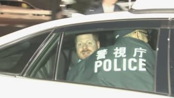 「幻覚を見ていました」盗難トラックで都内各地で当て逃げを繰り返したアメリカ国籍の男（40代）を逮捕　警視庁