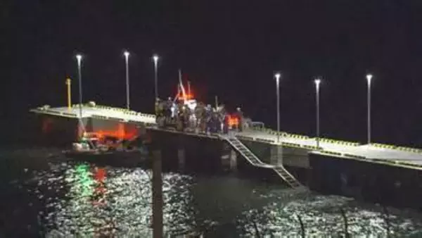 【速報】「クルーザーが座礁した」羽田空港沖で船が防波堤に接触と通報 乗客乗員計10人乗船も全員救助 けが人も 警視庁・東京消防庁