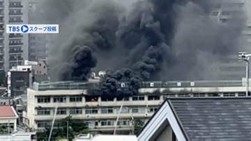 火元の「音楽準備室」奥側の角が出火直後に激しく燃えたか　コンセントにつながれた電気ストーブとの関連は？　11人けがの小学校火災　東京・北区