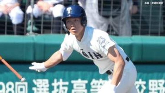 【センバツ】大阪桐蔭が三重とのタイブレークの激戦を制す！ 8年ぶり再戦に勝利し2年ぶり8強 10回中島がV打 エース吉岡5回4失点 打線12安打