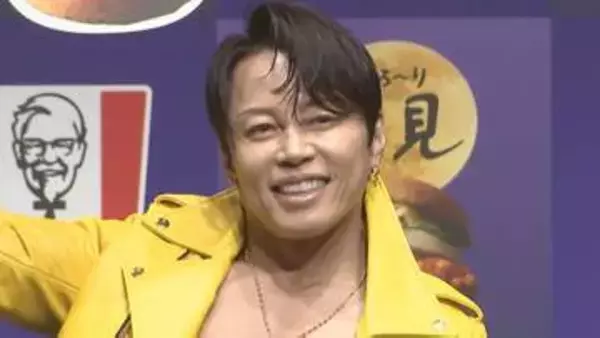 【西川貴教】素肌にジャケットでバキバキ筋肉披露　卵好き公言し“板東英二さんから引き継ぐ”