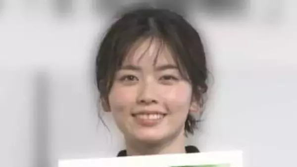 【 小芝風花 】 「家に毛虫が出まして」「1人で泣き叫びながら戦いました」「他にもいないか家中捜索」　ＳＮＳに綴る　「どこから来たのよ 泣」「眠れないよ 泣」