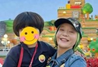 【 華原朋美 】 「子供がずっとずっと行きたかったUSJ」「わくわくしながら行ってきました♥」「叶えてあげられて良かったです」