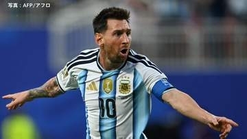 メッシ先制弾！サッカーの王様・ペレに並ぶ4大会連続ゴール　前半17分に豪快シュート　王者・アルゼンチン、1点リードで折り返し