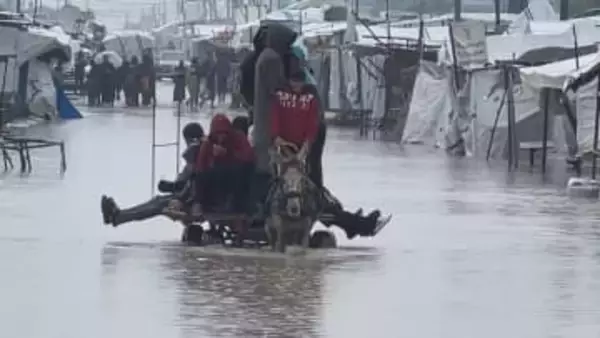 ガザで8か月の乳児が死亡　大雨でテント浸水　寒さによる影響か