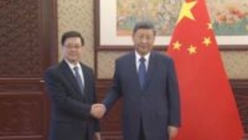 習近平国家主席が香港政府トップと面会「国家安全を守った」と評価