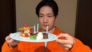 【 松下洸平 】39歳の誕生日　〝28歳くらいですか？と聞かれて「んーと、39歳です」〟度重なるお祝いに「いいもんですね」