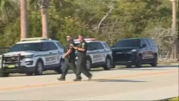 シークレットサービスが20代の男を射殺　フロリダのトランプ邸に侵入試みる　トランプ大統領は不在