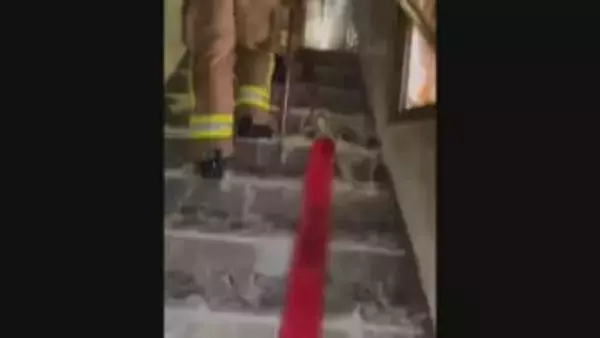 【独自】香港マンション火災　発生翌日のマンション内での救助活動 映像入手　死者128人