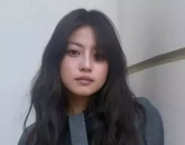 【 今田美桜 】　パリでのオフショット公開　ファン歓喜　「国宝級に可愛すぎる」