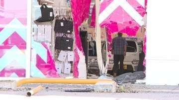 ショッピングモール内の量販店に軽乗用車が突っ込む　店内にいた50代女性ら計6人けが　北海道・網走市