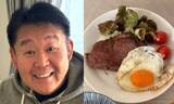 「【 花田虎上 】 「モーニングステーキでした」　豪華朝食を堪能　「妻にリクエストしましたが、朝から換気したりして大変なことを頼んでしまった」」の画像1