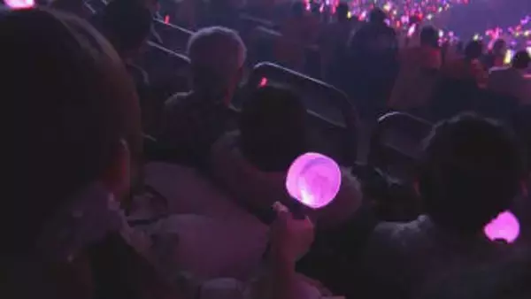 「ももいろクローバーZ」コンサートを犯罪被害者遺族31人が鑑賞 事件で夫を亡くした妻（58）「本当に元気をもらえた」警視庁などが主催