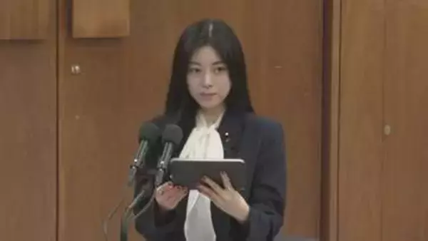 聴覚障害の斉藤里恵議員が衆議院・厚生労働委員会で初質問　国会で初めて音声読み上げソフトを使用