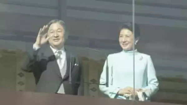 皇居で「新年一般参賀」行われる　悠仁さまは初出席　午前中は約3万8000人の参賀者　天皇家・上皇ご夫妻・秋篠宮家の9人が中央に寄る場面も