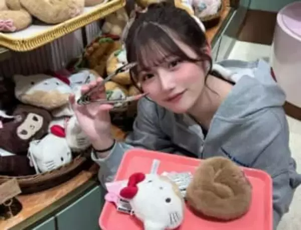 【 辻希美・長女 】希空　ルミネ新宿にオープンした『サンリオハウス』を訪問「シナモンに会えた」