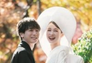 【 藤井サチ 】　結婚式の写真を公開　夫も「ちゃっかり初顔出し」　２ショットで笑顔　７月に結婚報告