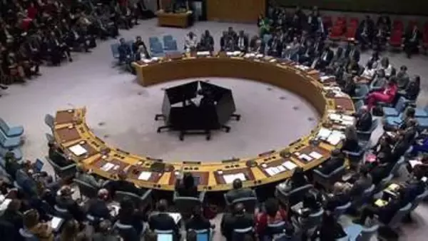 ホルムズ海峡の航行安全めぐる決議案が否決 ロシアと中国が拒否権行使　国連安保理