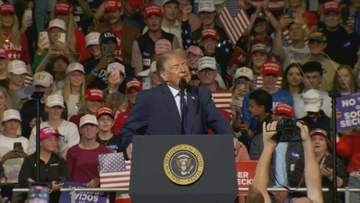 トランプ大統領 中間選挙が迫る中、週末の遊説日程を相次ぎキャンセル