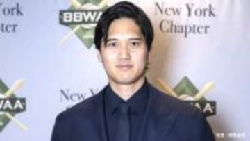 大谷翔平「愛する妻真美子、娘、そしてデコイへ 私のそばにいてくれてありがとう」英語で感謝のスピーチ デコイはMVD賞獲得