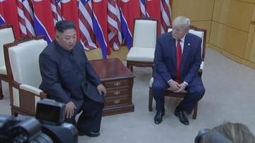 トランプ大統領　米朝首脳会談「調整されているかはわからない」　来月のアジア訪問に合わせた開催　「金正恩氏とは大変仲が良い」とも主張