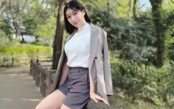 【 穂川果音 】「今年の春夏は、ショートパンツを思いっきり楽しむのが目標」高身長でも威圧感なく健康的に見せる靴選びのポイント