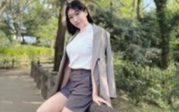 【 穂川果音 】「今年の春夏は、ショートパンツを思いっきり楽しむのが目標」高身長でも威圧感なく健康的に見せる靴選びのポイント