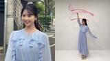 「【 キンコン梶原の長女・梶原叶渚 】　水色フリルワンピ姿のオフショット　「久しぶりにリボンさわりました」　リボン技を披露」の画像1