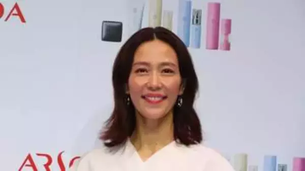 【 木村佳乃 】 「娘からもらった花が枯れそうで…」　サプライズのバラに大喜び　自宅での「梅」栽培エピソードも披露