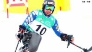 37歳の鈴木猛史が滑降で6位入賞、転倒者続出の難コースに森井大輝はフィニッシュできず【ミラノパラリンピック】