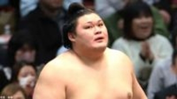 大の里、まさかの初日から3連敗...自身初の屈辱　全勝は豊昇龍、琴櫻ら　安青錦は2勝目【大相撲春場所】